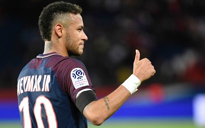 诺亚体育评论-卡迪加肖这脚射门踢飞却成助攻